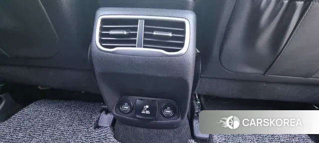 Hyundai The New Santa Fe 2023 Белый из Кореи, фото 5