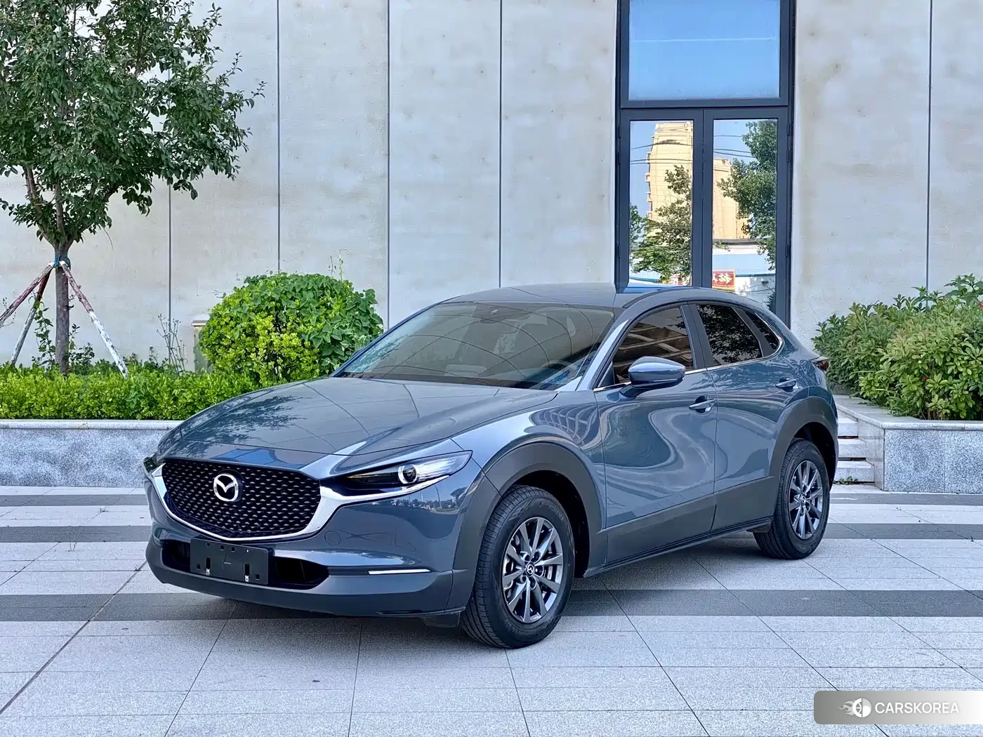 Mazda CX-30 2024 Silver/gray из Китая, фото 5