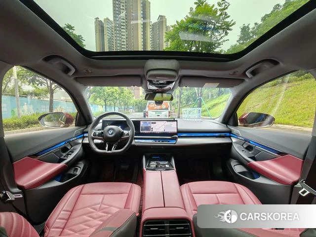 BMW i5 2024 Красный из Китая, фото 5