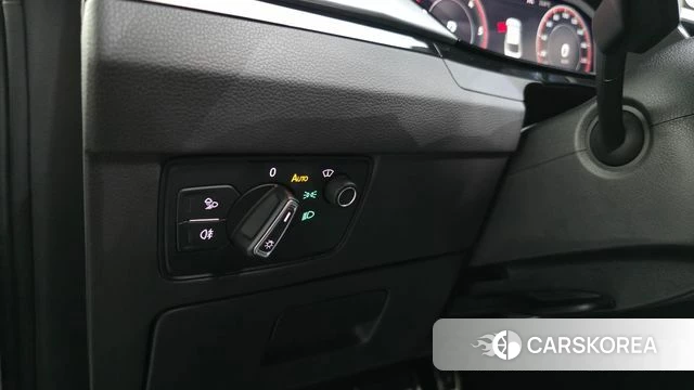 Volkswagen Arteon 2023 Серебряный из Кореи, фото 5
