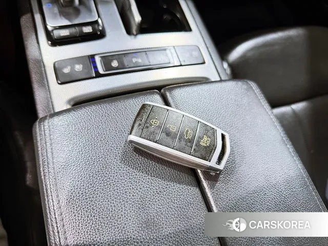 Genesis G80 2018 Черный из Кореи, фото 5