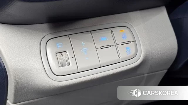 Hyundai Venue 2021 Серый из Кореи, фото 5