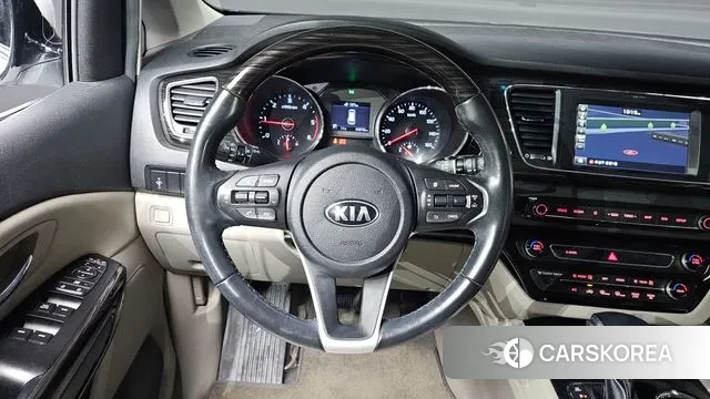 Kia The New Carnival 2019 Белый из Кореи, фото 5