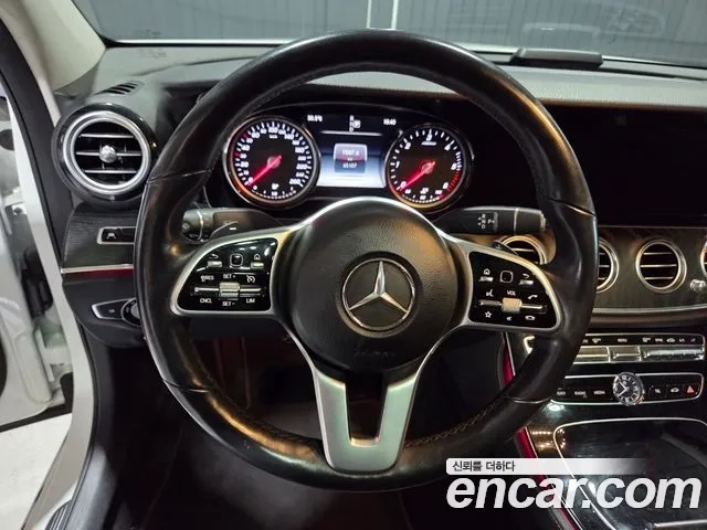 Mercedes-Benz E-Class W213 2019 Белый из Кореи, фото 5