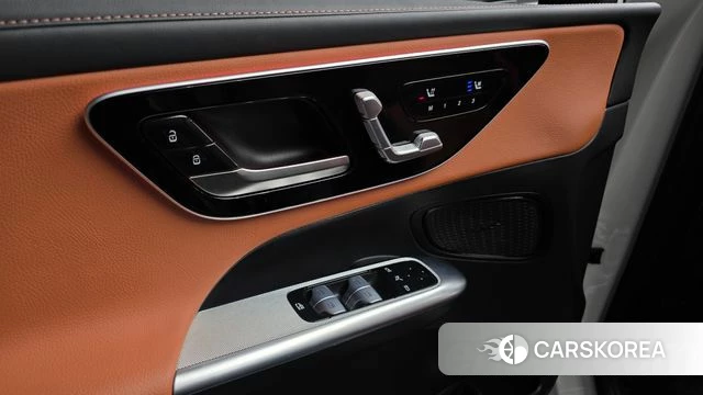 Mercedes-Benz GLC-Class X254 2024 Белый из Кореи, фото 5