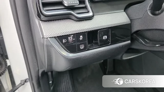 Kia Sportage 5th Generation Hybrid 2021 Белый из Кореи, фото 5