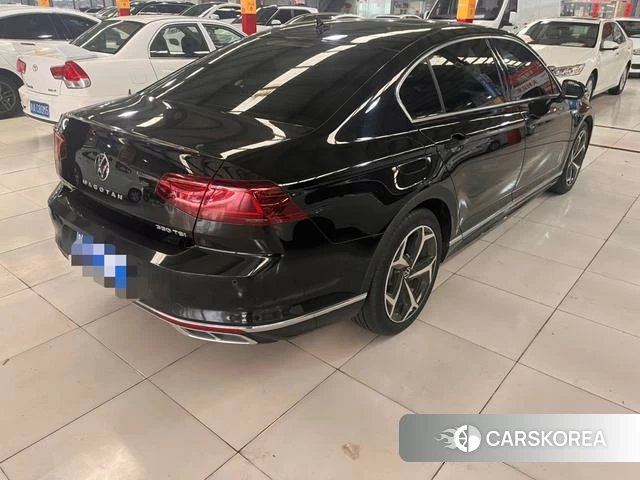 Volkswagen Magotan 2024 Черный из Китая, фото 5