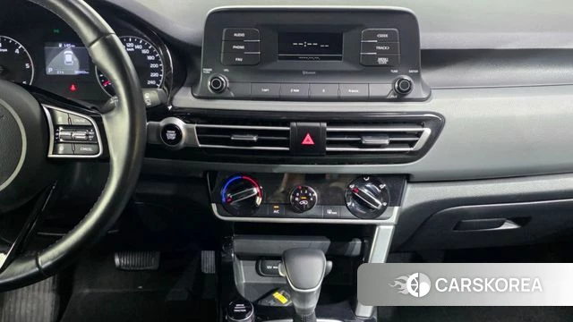 Kia Seltos 2021 Белый из Кореи, фото 5
