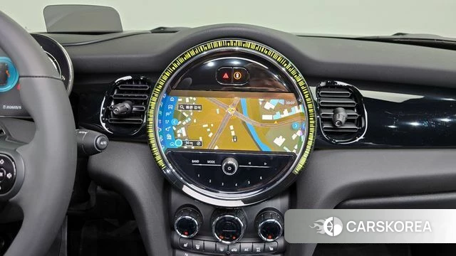 Mini Cooper Convertible 2024 Серый из Кореи, фото 5