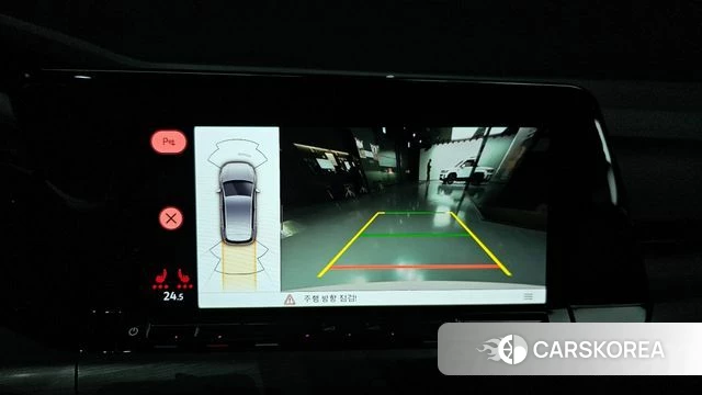 Volkswagen Golf 8th Generation 2024 Белый из Кореи, фото 5