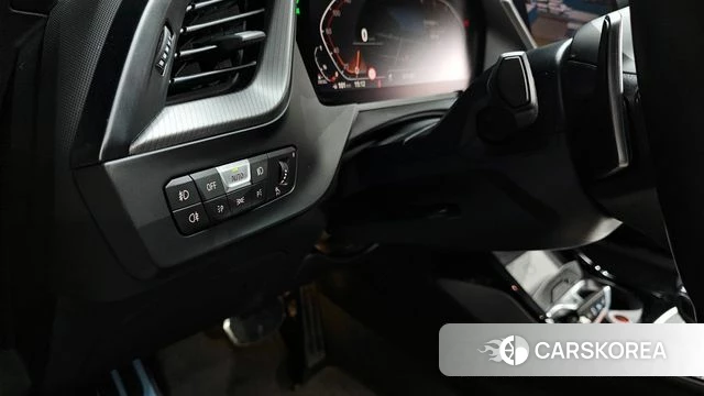 BMW 1 Series (F40) 2021 Черный из Кореи, фото 5