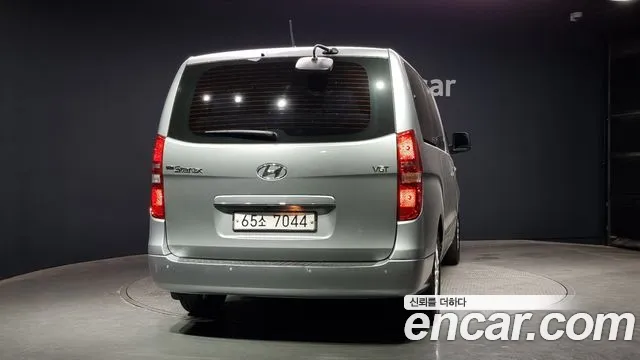 Hyundai The New Grand Starex 2018 Серебристо-серый из Кореи, фото 5