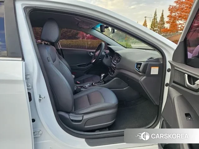 Hyundai Ionic Hybrid 2019 Белый из Кореи, фото 5