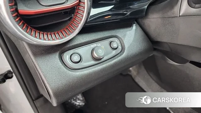 Chevrolet (GM Daewoo) Trax Crossover 2024 Белый из Кореи, фото 5