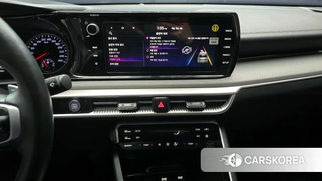 Kia K5 3rd generation 2023 Белый из Кореи, фото 5