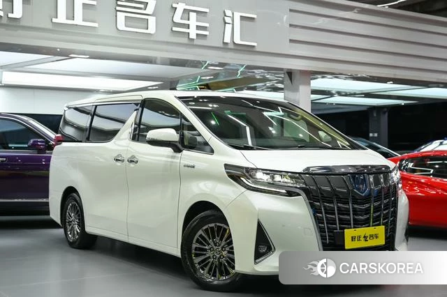 Toyota Elfa 2022 Белый из Китая, фото 5