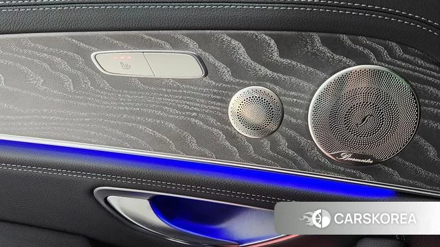 Mercedes-Benz E-Class W213 2022 Белый из Кореи, фото 5