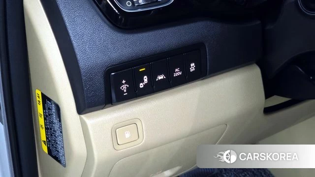 Kia The New Carnival 2018 Белый из Кореи, фото 5