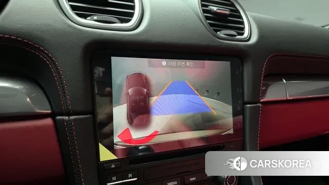 Porsche 718 Boxster 2024 Серебристо-серый из Кореи, фото 5