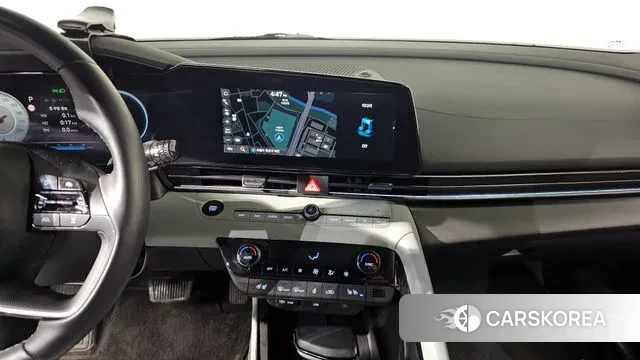 Hyundai The New Avante (CN7) 2023 Белый из Кореи, фото 5