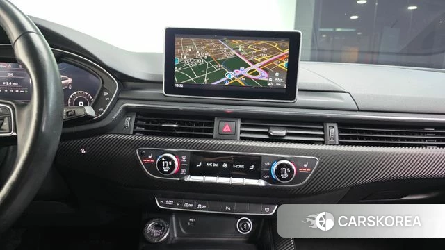 Audi A4 (B9) 2018 Серый из Кореи, фото 5