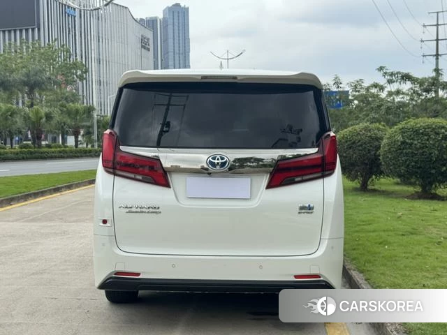 Toyota Elfa 2021 Белый из Китая, фото 5