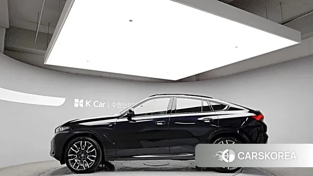 BMW X6 (G06) 2024 Черный из Кореи, фото 5