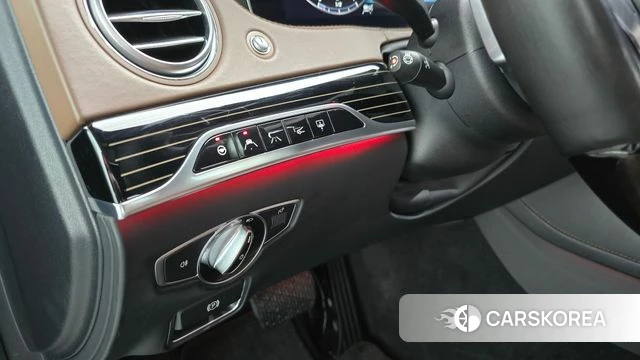 Mercedes-Benz S-Class W222 2018 Черный из Кореи, фото 5