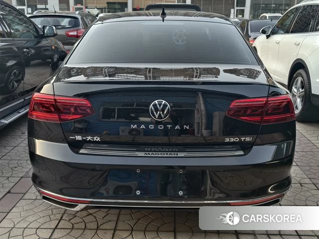Volkswagen Magotan 2022 Черный из Китая, фото 5