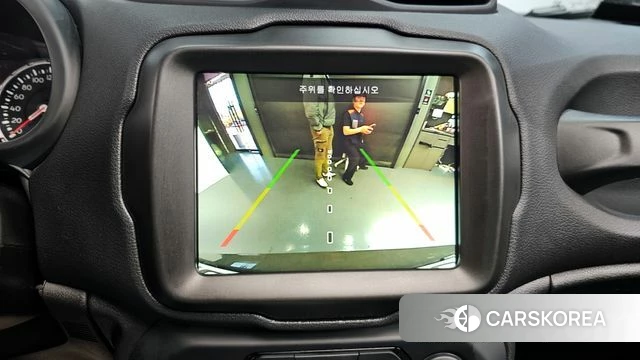 Jeep Renegade 2022 Песочный из Кореи, фото 5