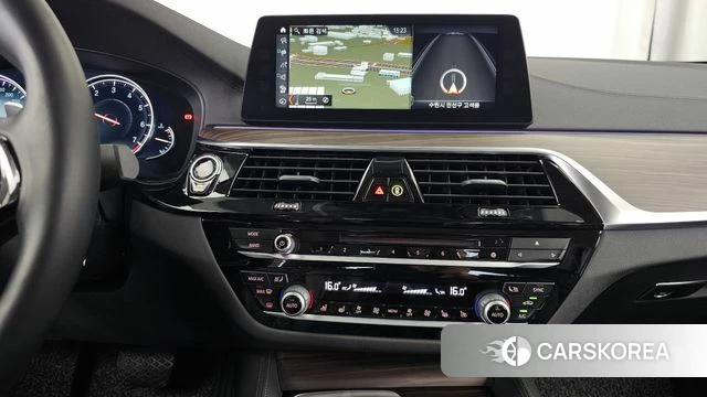 BMW 5 Series (G30) 2018 Серый из Кореи, фото 5