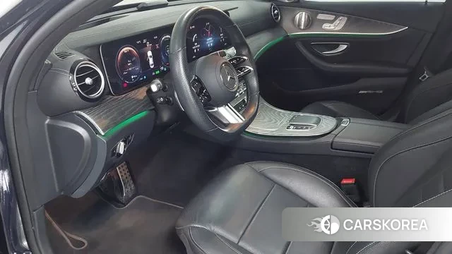 Mercedes-Benz E-Class W213 2022 Синий из Кореи, фото 5