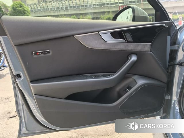 Audi A4L 2022 Синий из Китая, фото 5