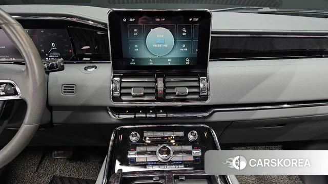 Lincoln Navigator 4th generation 2021 Белый из Кореи, фото 5