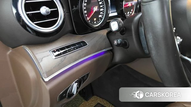 Mercedes-Benz E-Class W213 2019 Белый из Кореи, фото 5