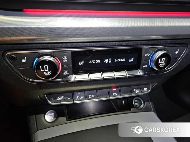 Audi Q5 (FY) 2023 Небесно-голубой из Кореи, фото 5