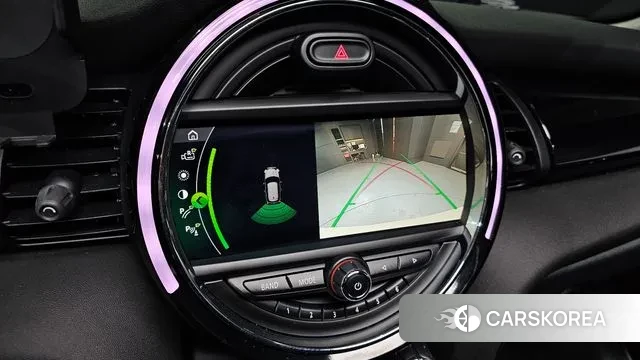 Mini Cooper 2019 Жемчужный цвет из Кореи, фото 5