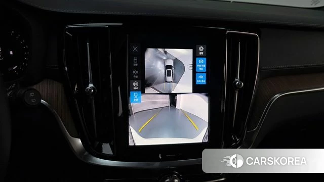 Volvo V60 Cross-Country 2nd Generation 2025 Белый из Кореи, фото 5