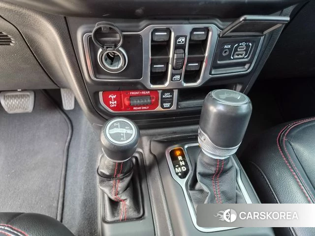 Jeep Wrangler (JL) 2023 Белый из Кореи, фото 5
