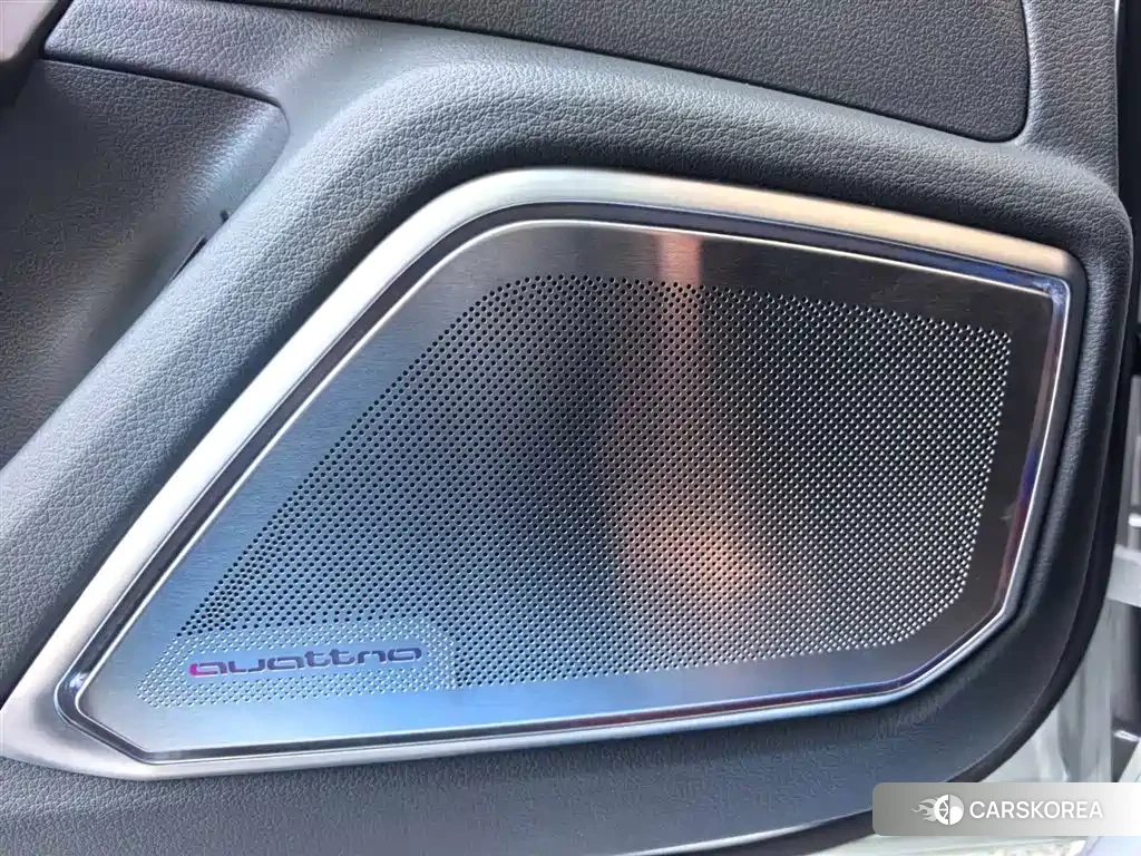 Audi A7L 2023 Белый из Китая, фото 5