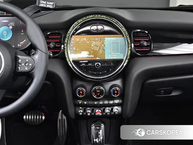 Mini Cooper S Convertible 2023 Серебряный из Кореи, фото 5