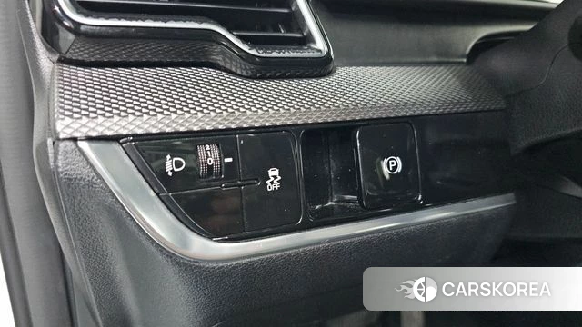 Kia Sportage 5th Generation 2022 Белый из Кореи, фото 5