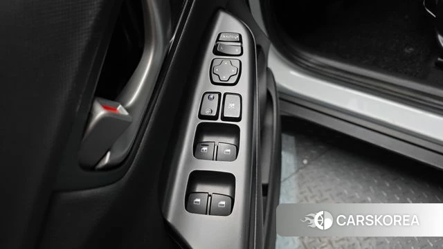 Hyundai Kona 2018 Белый из Кореи, фото 5