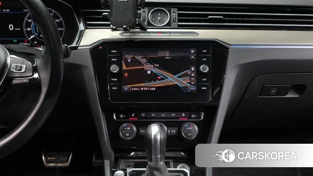 Volkswagen Arteon 2019 Белый из Кореи, фото 5