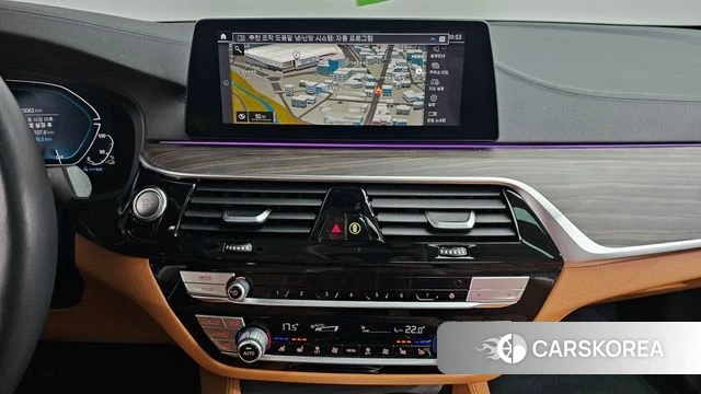 BMW 5 Series (G30) 2020 Белый из Кореи, фото 5