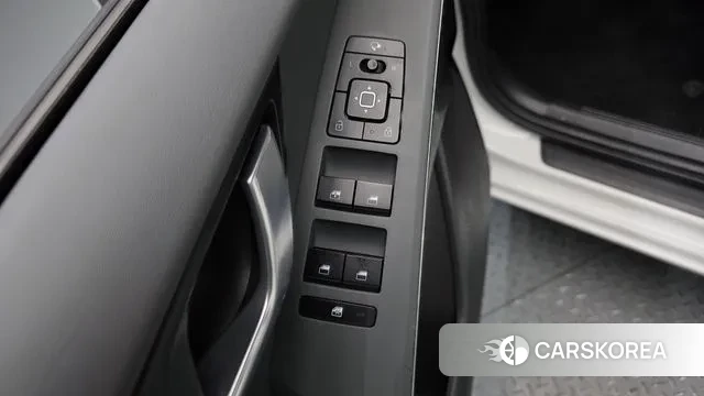 Kia Di Ol Nu Niro 2023 Белый из Кореи, фото 5