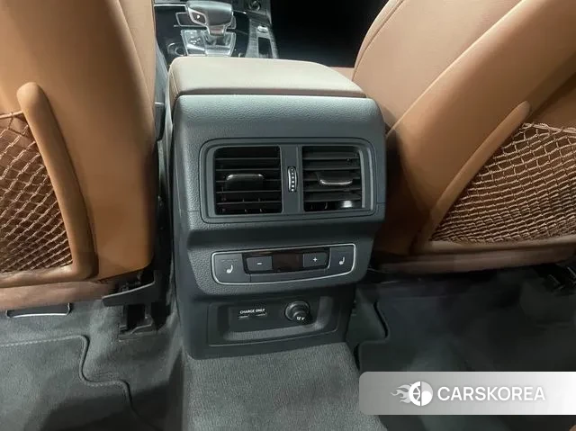 Audi Q5 (FY) 2023 Синий из Кореи, фото 5