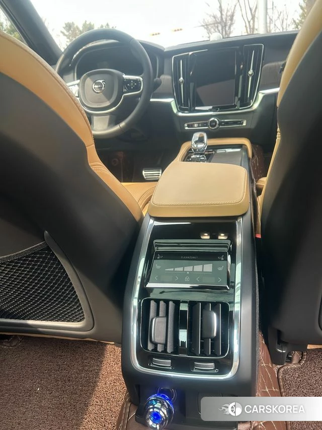 Volvo S90 2023 Белый из Кореи, фото 5