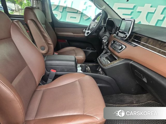 Hyundai The New Grand Starex 2019 Коричневый из Кореи, фото 5