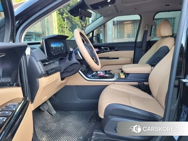 Kia Carnival 4th generation 2023 Черный из Кореи, фото 5